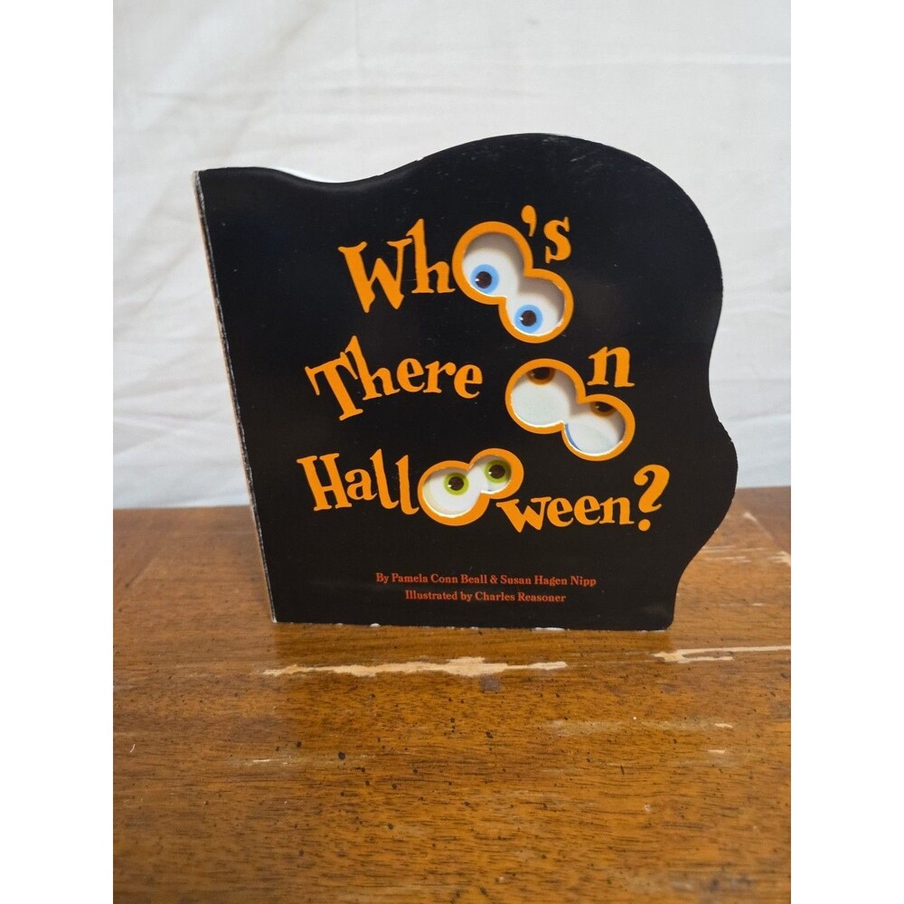 Whos There On Halloween Board Book Beall Nipp 2003